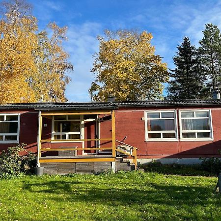 Bungalow House Flat In Rekola 33M2 Vantaa Eksteriør billede