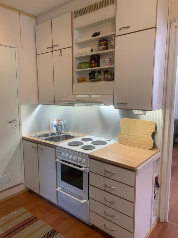 Bungalow House Flat In Rekola 33M2 Vantaa Eksteriør billede