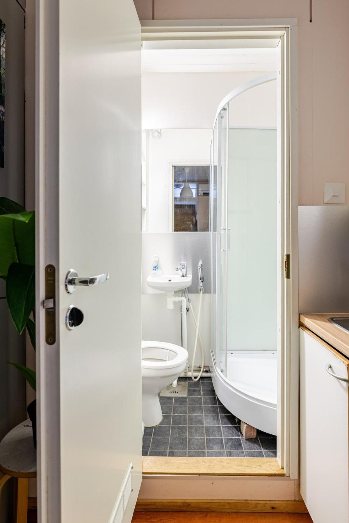 Bungalow House Flat In Rekola 33M2 Vantaa Eksteriør billede