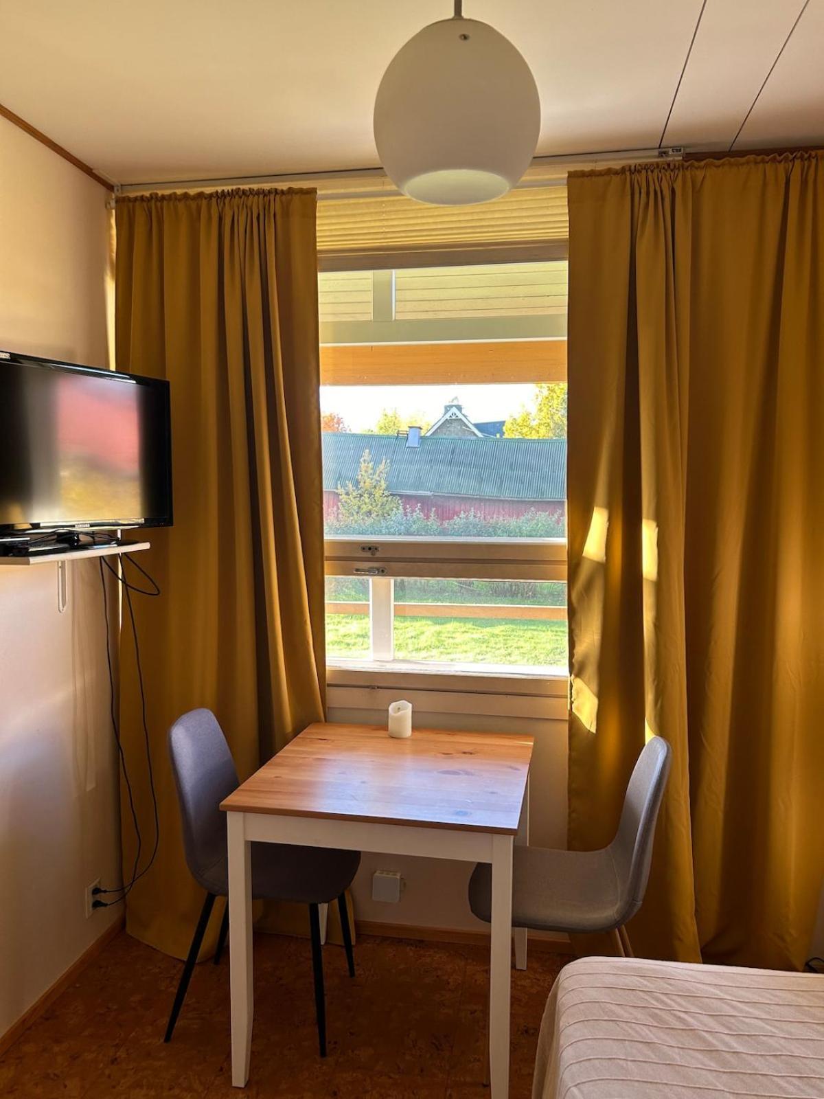 Bungalow House Flat In Rekola 33M2 Vantaa Eksteriør billede